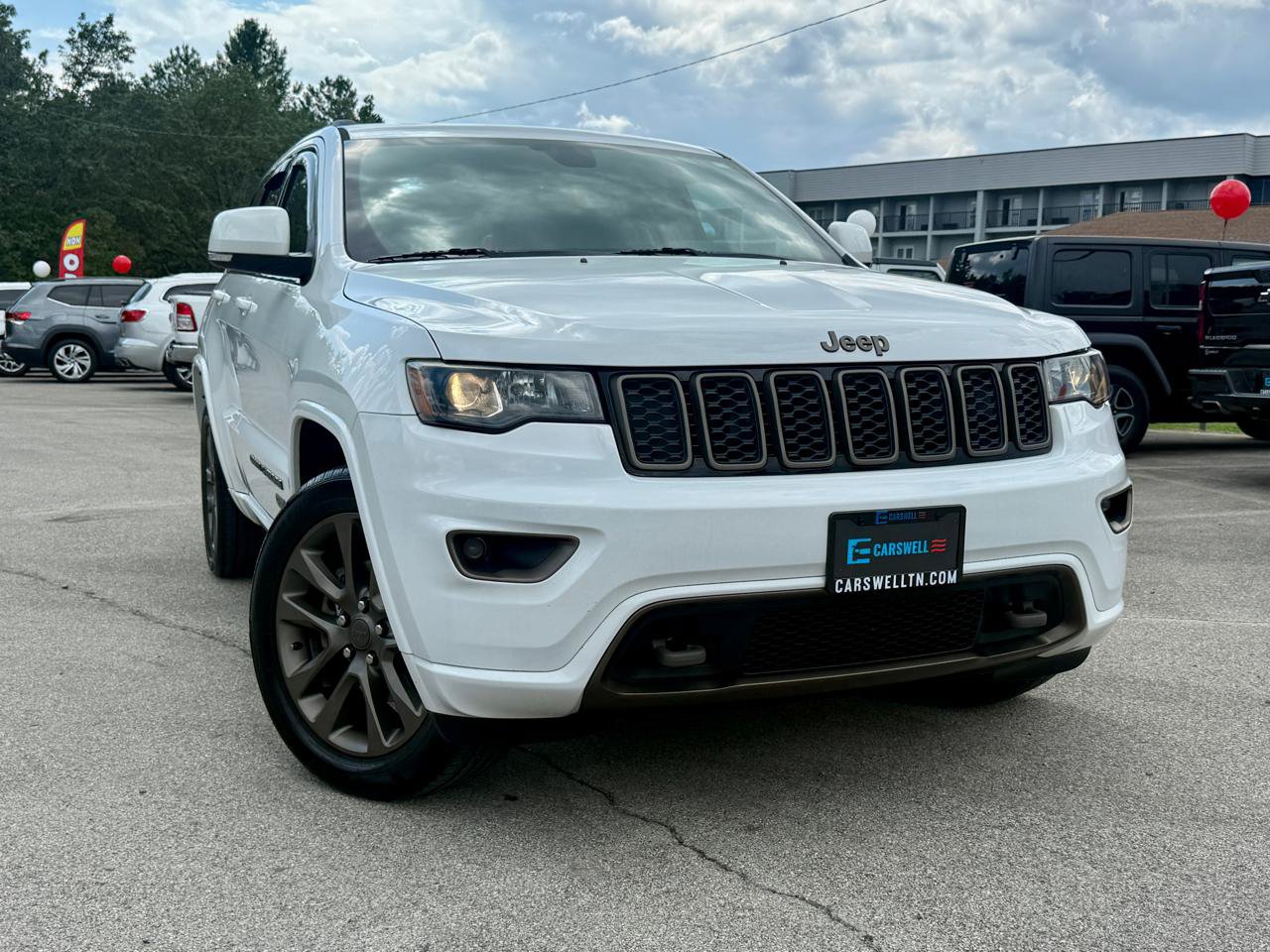 Used 2017 Jeep Grand Cherokee Limited 75th Anniversary AWD/4WD image 16