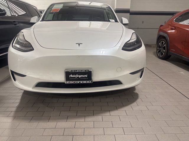 Used 2020 Tesla Model Y Long Range image 4