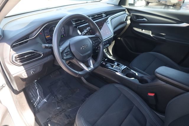 Used 2023 Chevrolet Bolt EUV LT image 9