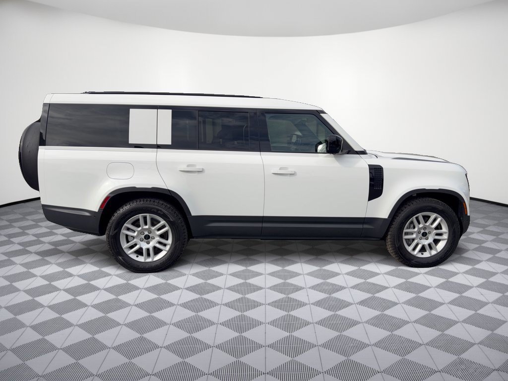 Used 2026 Land Rover Defender 130 S AWD/4WD image 8