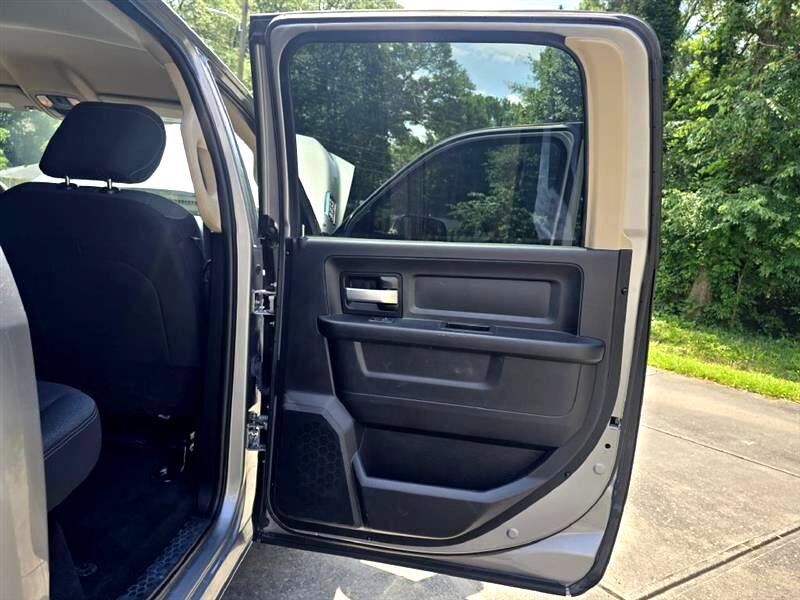 Used 2019 RAM 3500 Tradesman image 18