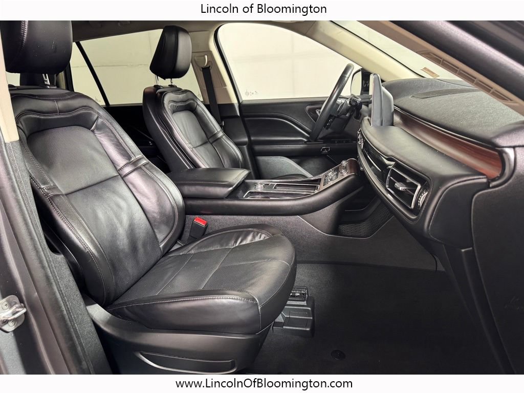 Used 2023 Lincoln Aviator Reserve w/ Elements Package Plus AWD/4WD image 10