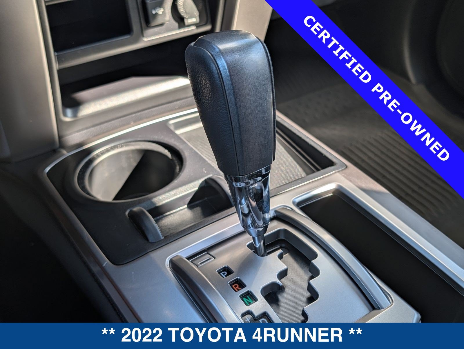 Used 2022 Toyota 4Runner SR5 Premium w/ Moonroof Package RWD image 33