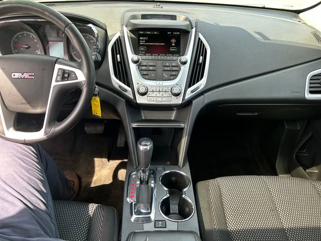 Used 2017 GMC Terrain SLE w/ Technology Package AWD/4WD image 18