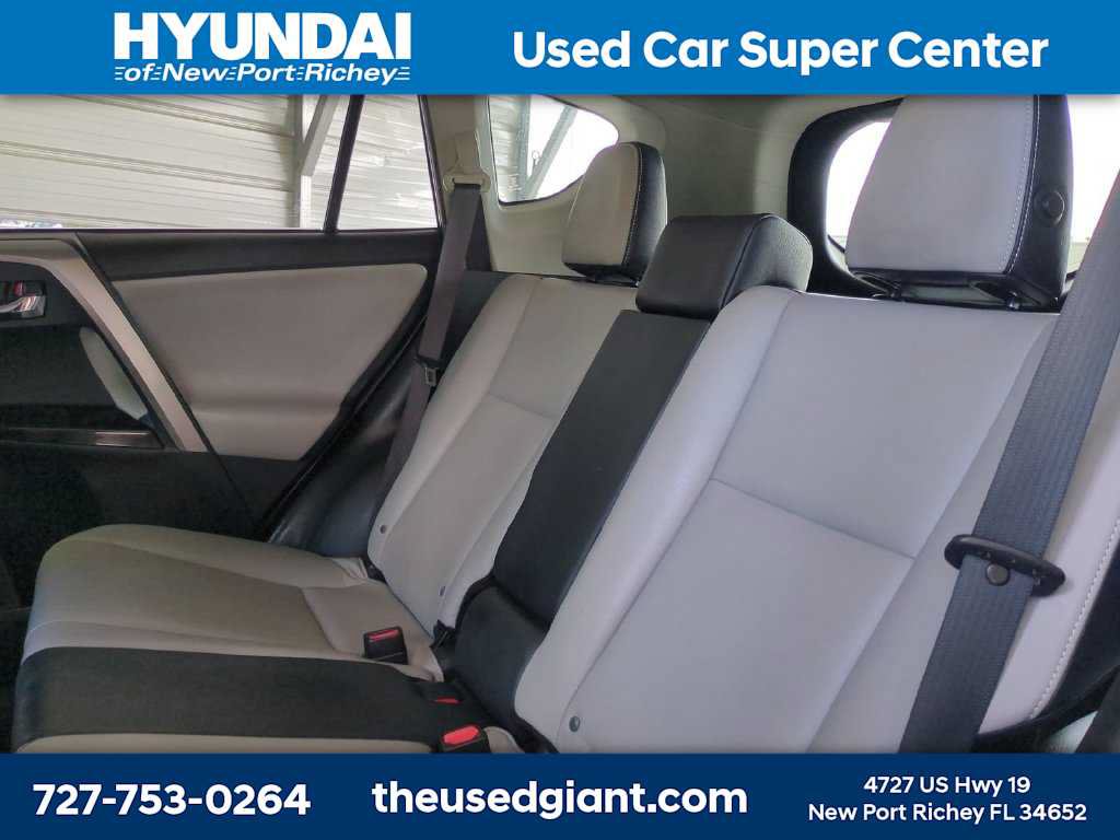 Used 2016 Toyota RAV4 Limited FWD image 15