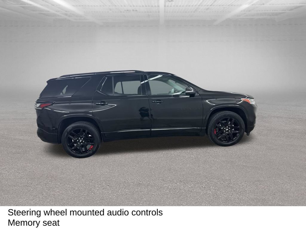 Used 2021 Chevrolet Traverse Premier w/ Redline Edition AWD/4WD image 15
