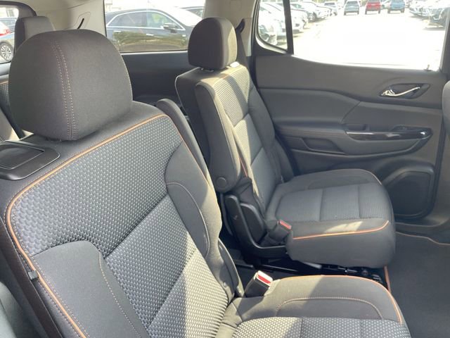 Used 2023 GMC Acadia AT4 image 14