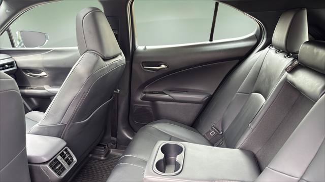 Certified 2025 Lexus UX 300h AWD w/ Accessory Package (Z2) image 16