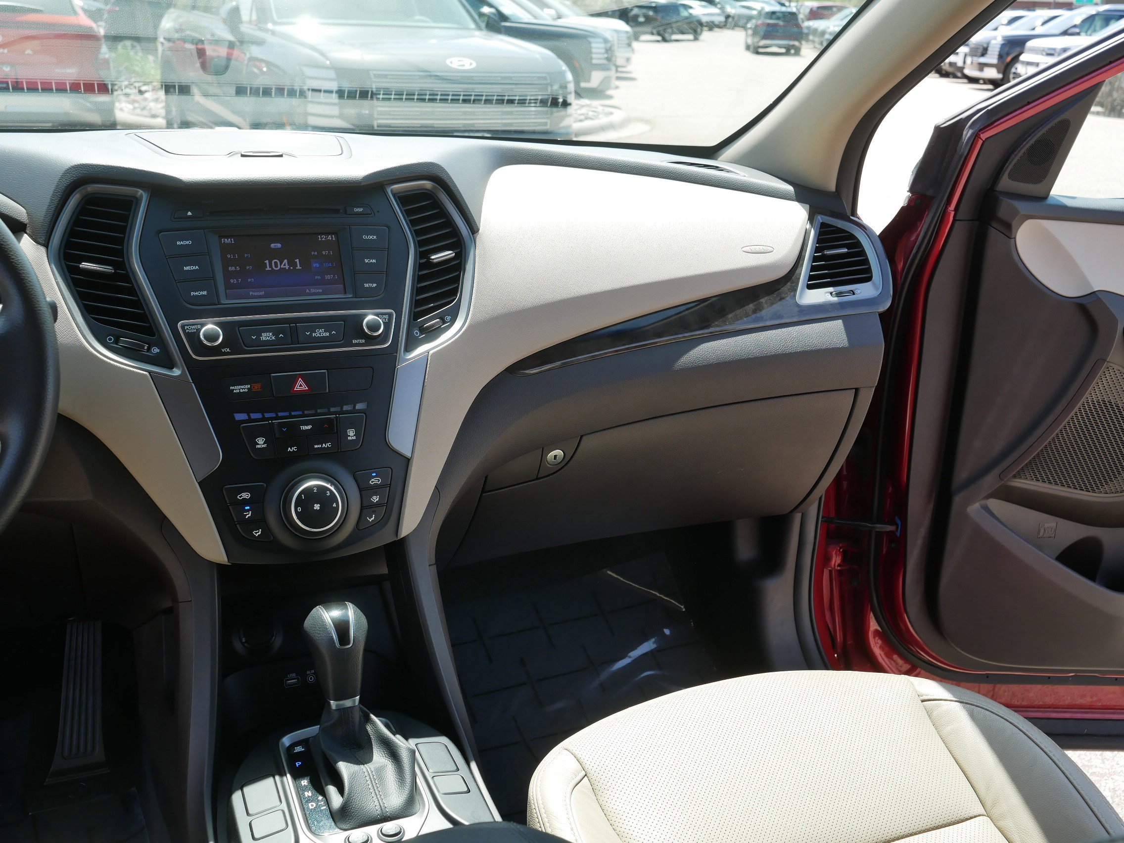 Used 2017 Hyundai Santa Fe Sport AWD/4WD image 22