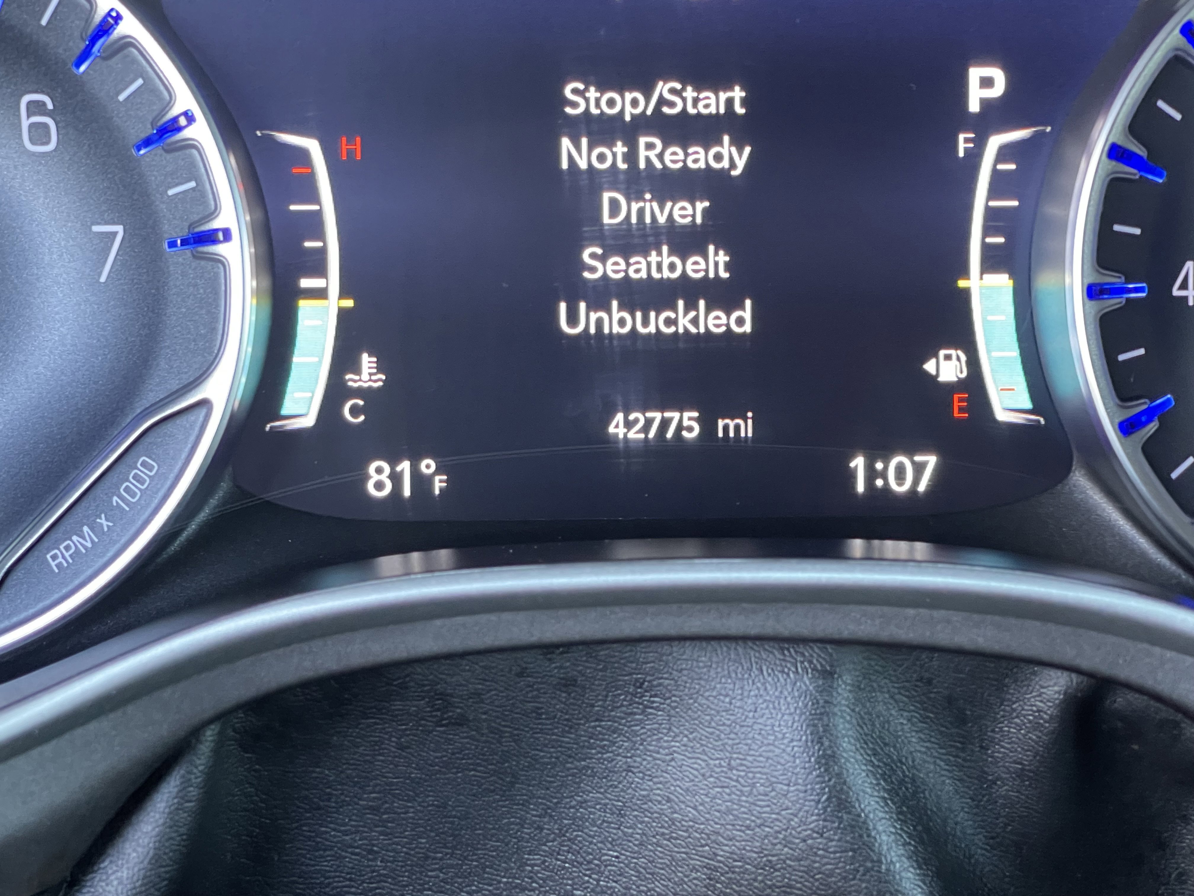 Used 2024 Chrysler Pacifica Touring-L FWD image 37