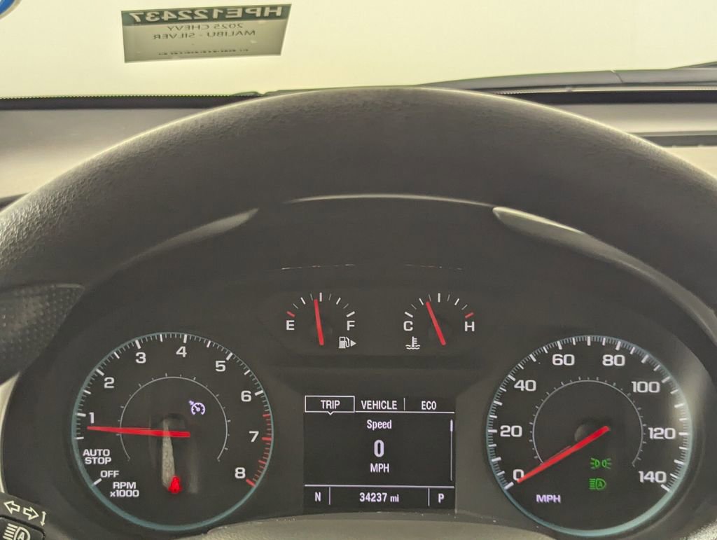 Used 2025 Chevrolet Malibu LT image 17
