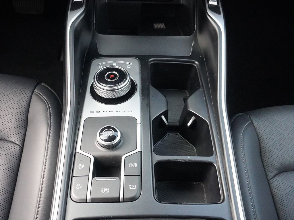 Used 2021 Kia Sorento S FWD image 49