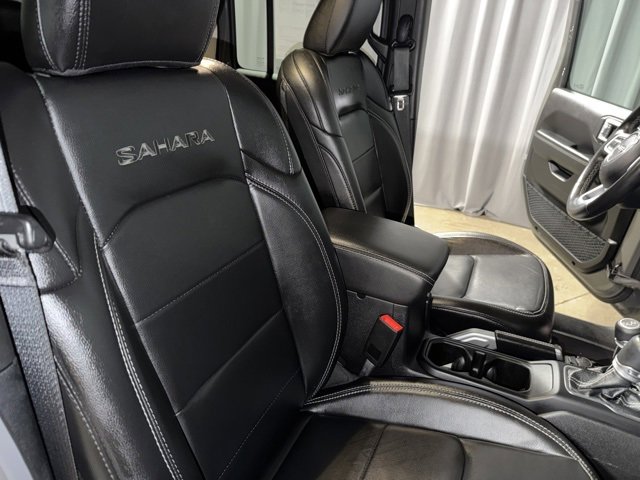 Used 2020 Jeep Wrangler Unlimited Sahara image 28