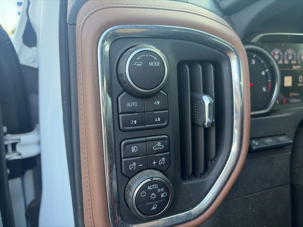 Used 2022 Chevrolet Silverado 2500 High Country AWD/4WD image 20