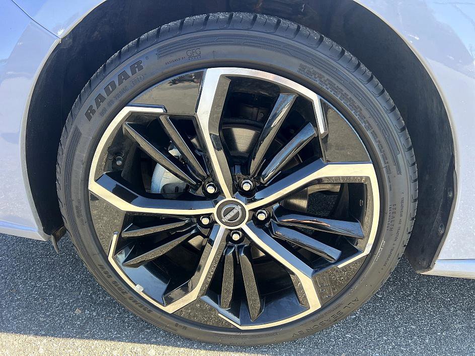 Certified 2024 Nissan Altima 2.5 SR image 9