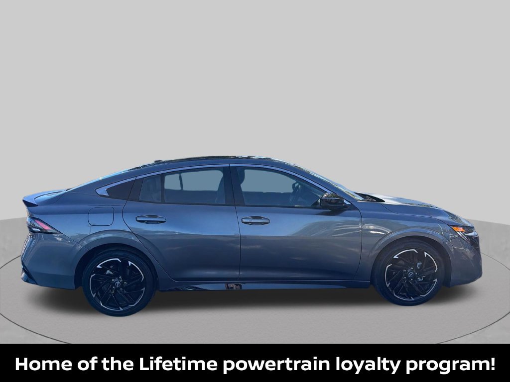 Certified 2026 Nissan Sentra SR w/ SR Premium Package FWD image 7