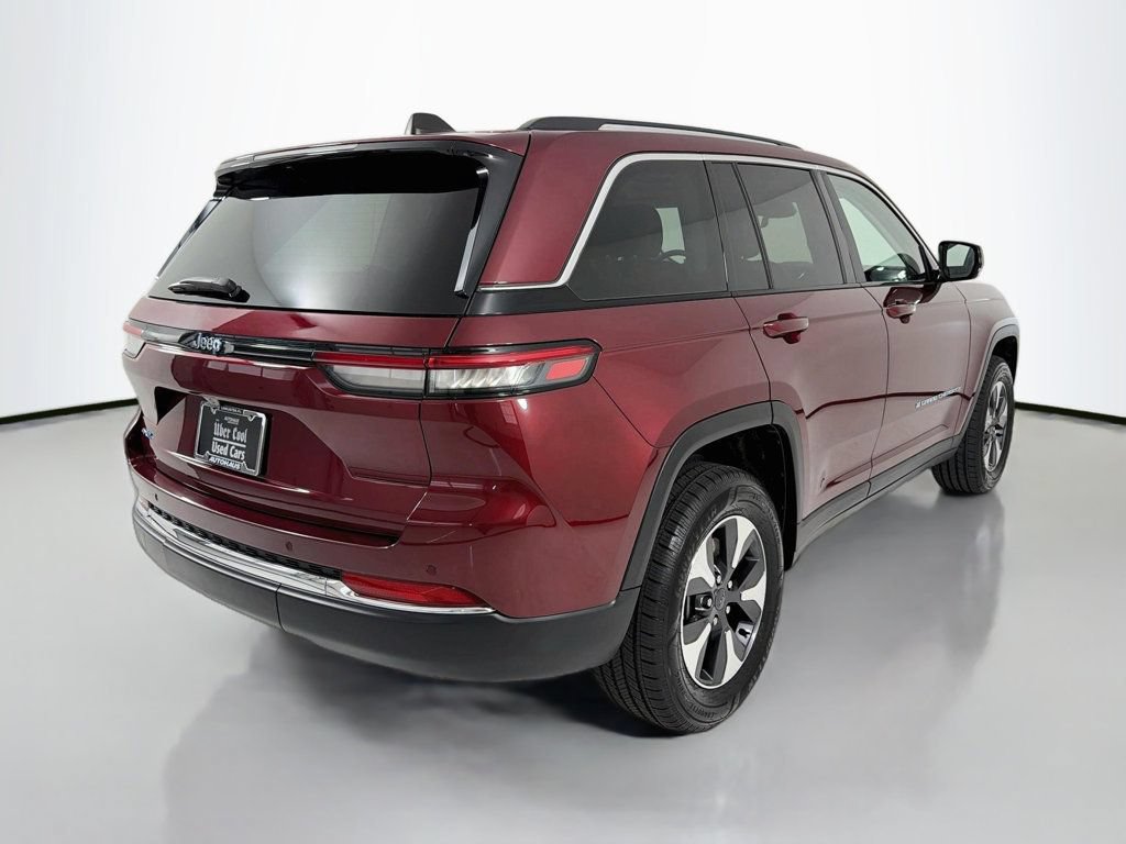 Used 2023 Jeep Grand Cherokee 4WD 4xe image 7