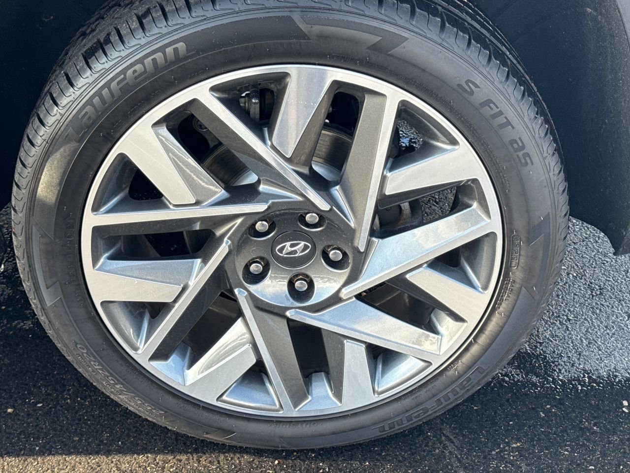 Used 2022 Hyundai Santa Fe Calligraphy image 12