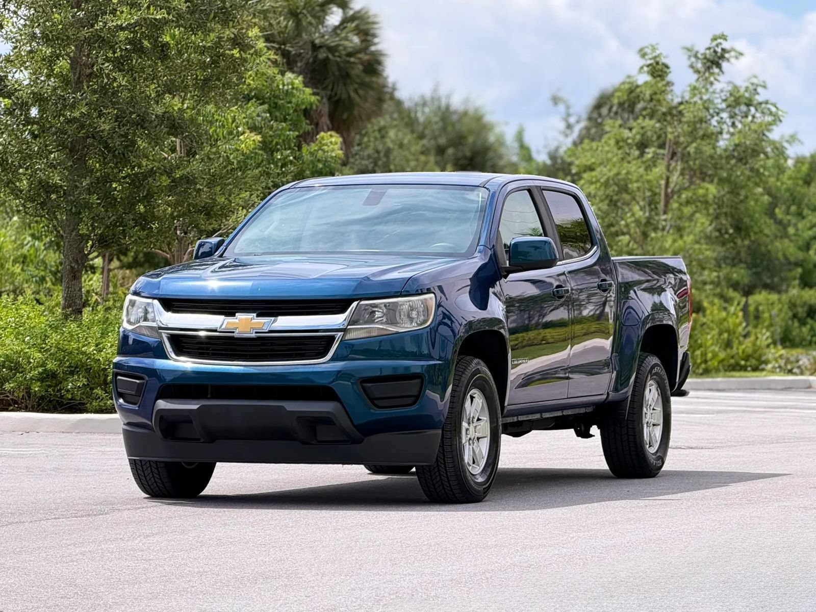 Used 2019 Chevrolet Colorado W/T w/ WT Convenience Package RWD image 3