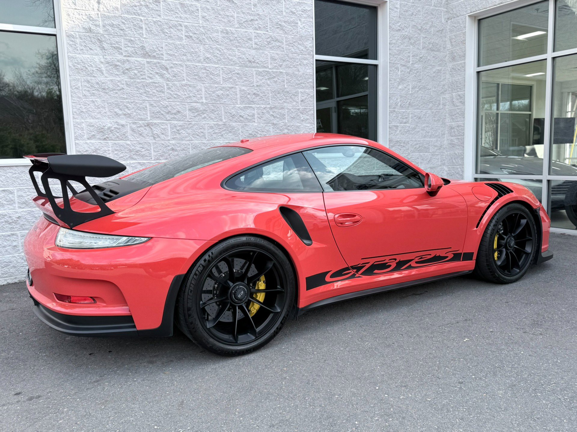 Used 2016 Porsche 911 GT3 RS RWD image 26