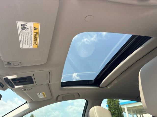 Used 2024 Honda Accord Touring image 14