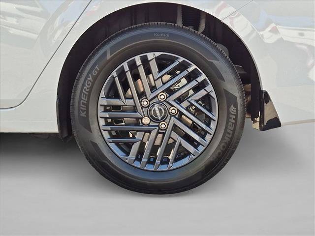 Used 2026 Nissan Sentra SV w/ Floor Mat Package FWD image 22
