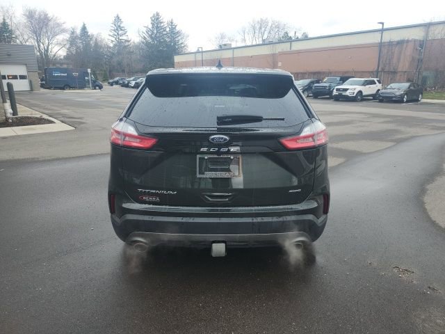 Used 2023 Ford Edge Titanium w/ Class II Trailer Tow Package image 6