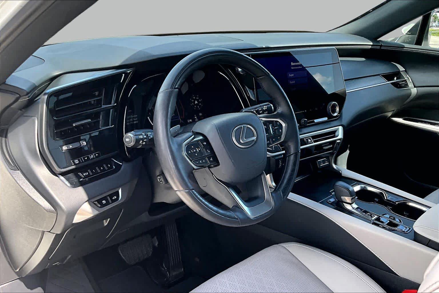 Used 2025 Lexus RX 350 Premium Plus FWD image 18