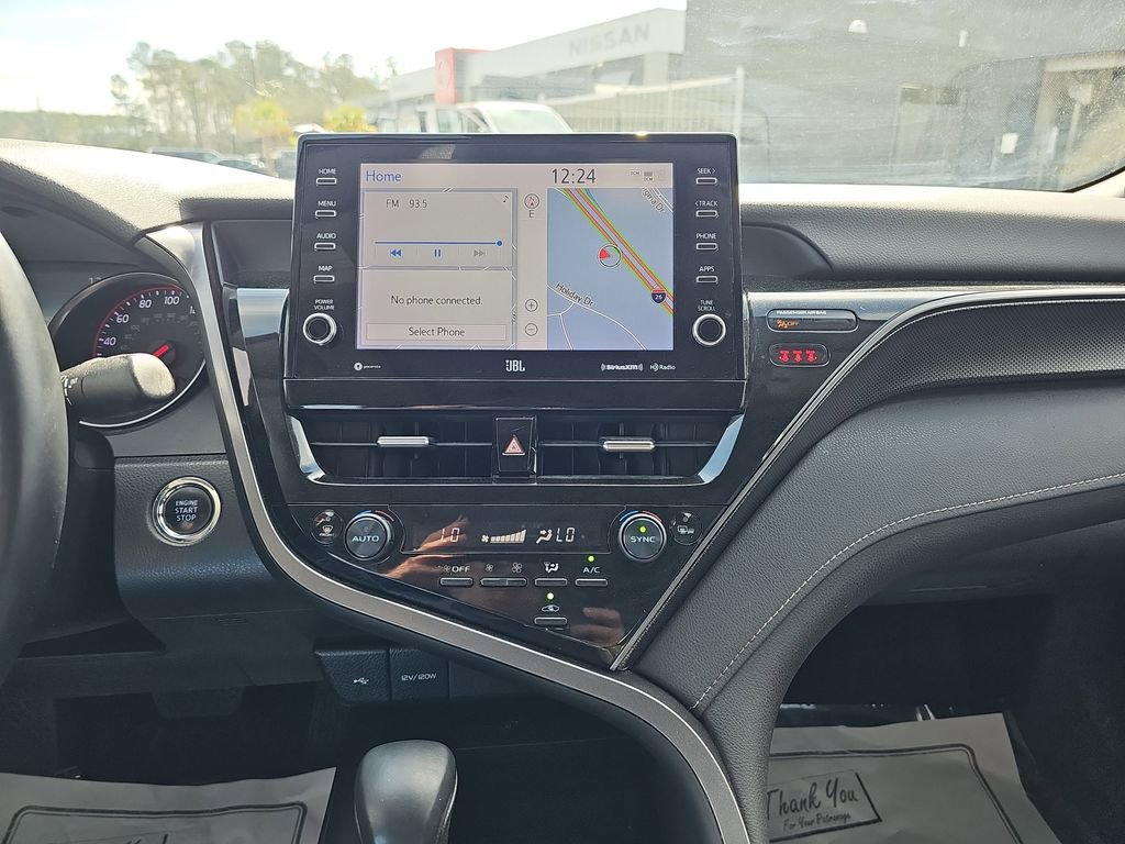 Used 2022 Toyota Camry XSE w/ Navigation Package image 24