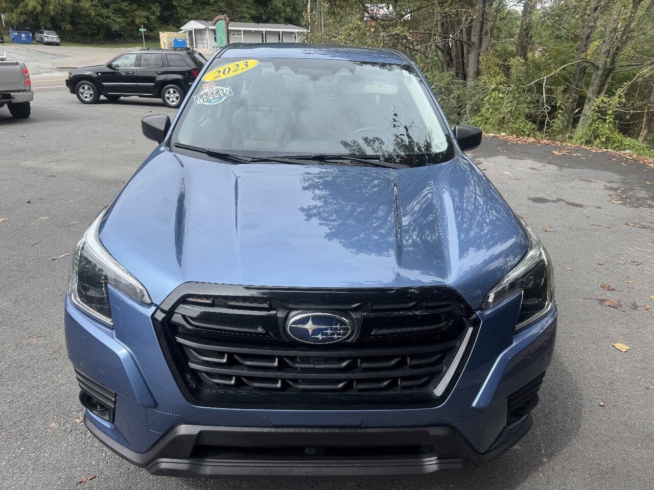 Used 2023 Subaru Forester AWD/4WD image 2