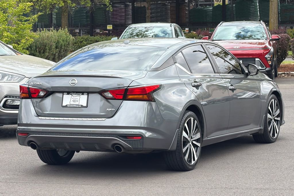 Used 2020 Nissan Altima 2.5 SR w/ Premium Package AWD/4WD image 4