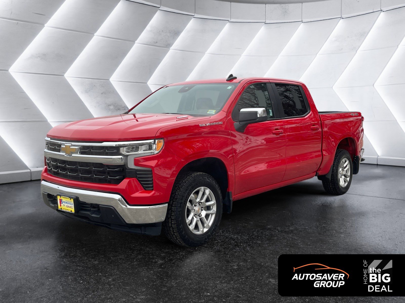Used 2024 Chevrolet Silverado 1500 LT image 1