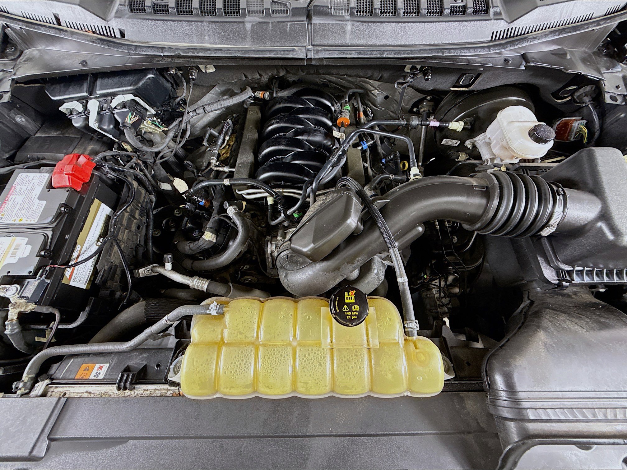 Used 2020 Ford F150 XLT image 28