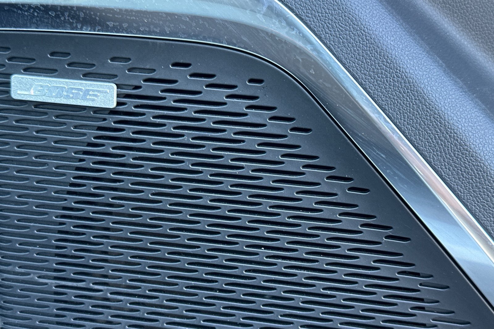 Used 2026 GMC Acadia Elevation FWD image 42