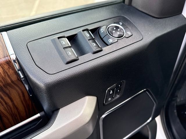 Used 2020 Ford F150 Lariat w/ Equipment Group 501A Mid image 25