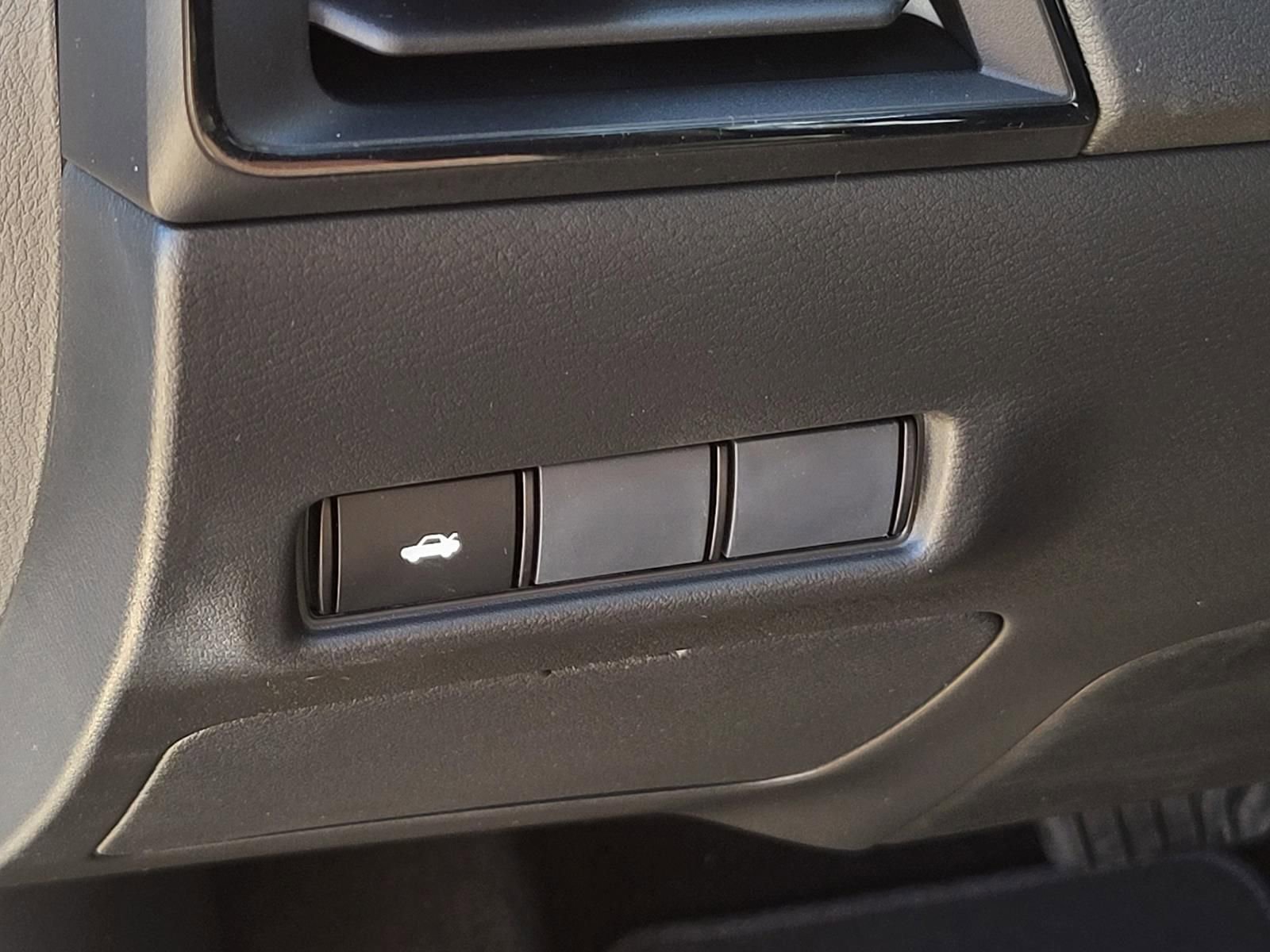 New 2026 Nissan Sentra SR image 19