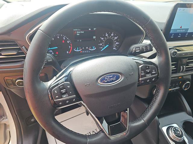 Used 2022 Ford Escape SEL AWD/4WD image 14