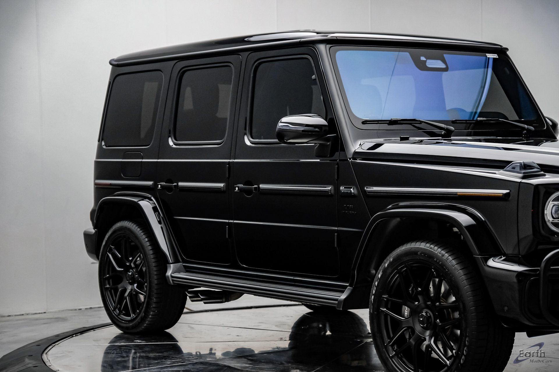 Used 2025 Mercedes-Benz G 63 AMG 4MATIC image 24