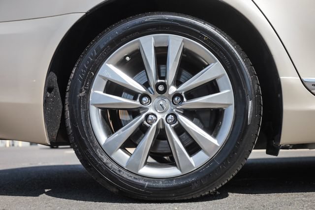 Used 2014 Lexus LS 460 AWD w/ Comfort Package image 12