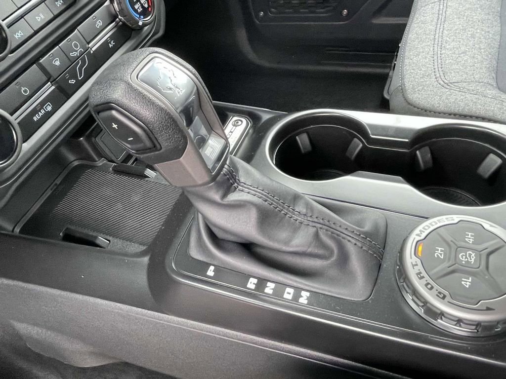 New 2025 Ford Bronco 4-Door image 14
