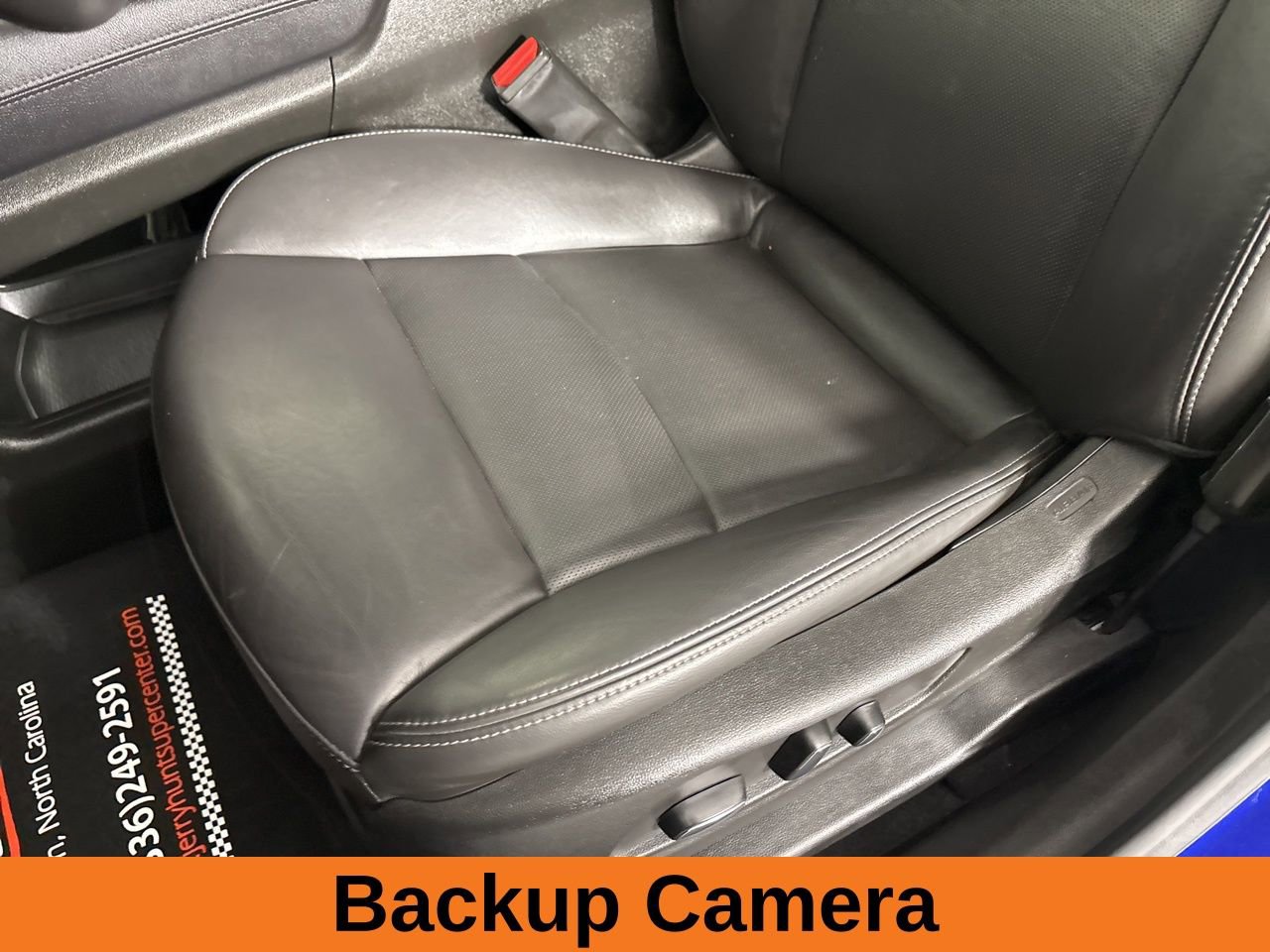 Used 2025 Cadillac XT6 Premium Luxury image 12