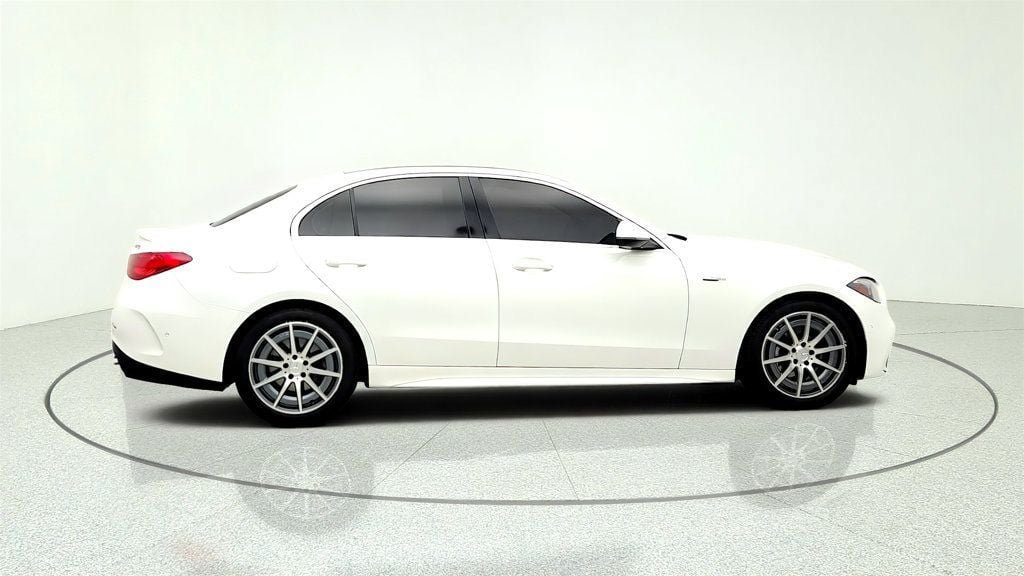 Used 2025 Mercedes-Benz C 43 AMG 4MATIC Sedan w/ Pinnacle Trim Package image 4