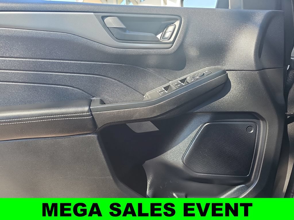 Used 2025 Ford Escape Active FWD image 26