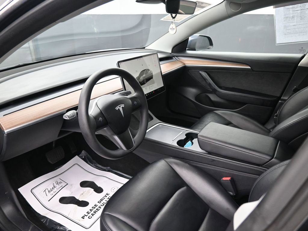 Used 2022 Tesla Model 3 Standard Range RWD image 25