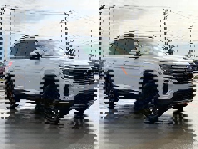 New 2026 Volkswagen Atlas SE FWD image 5