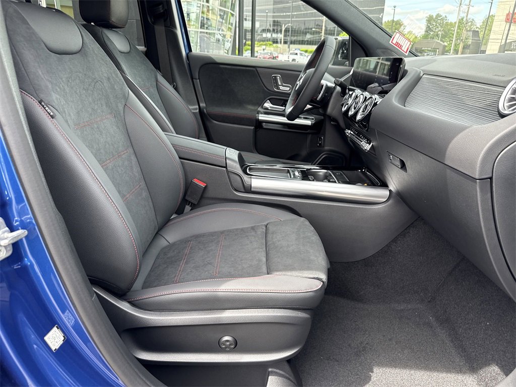 New 2025 Mercedes-Benz GLA 250 image 17