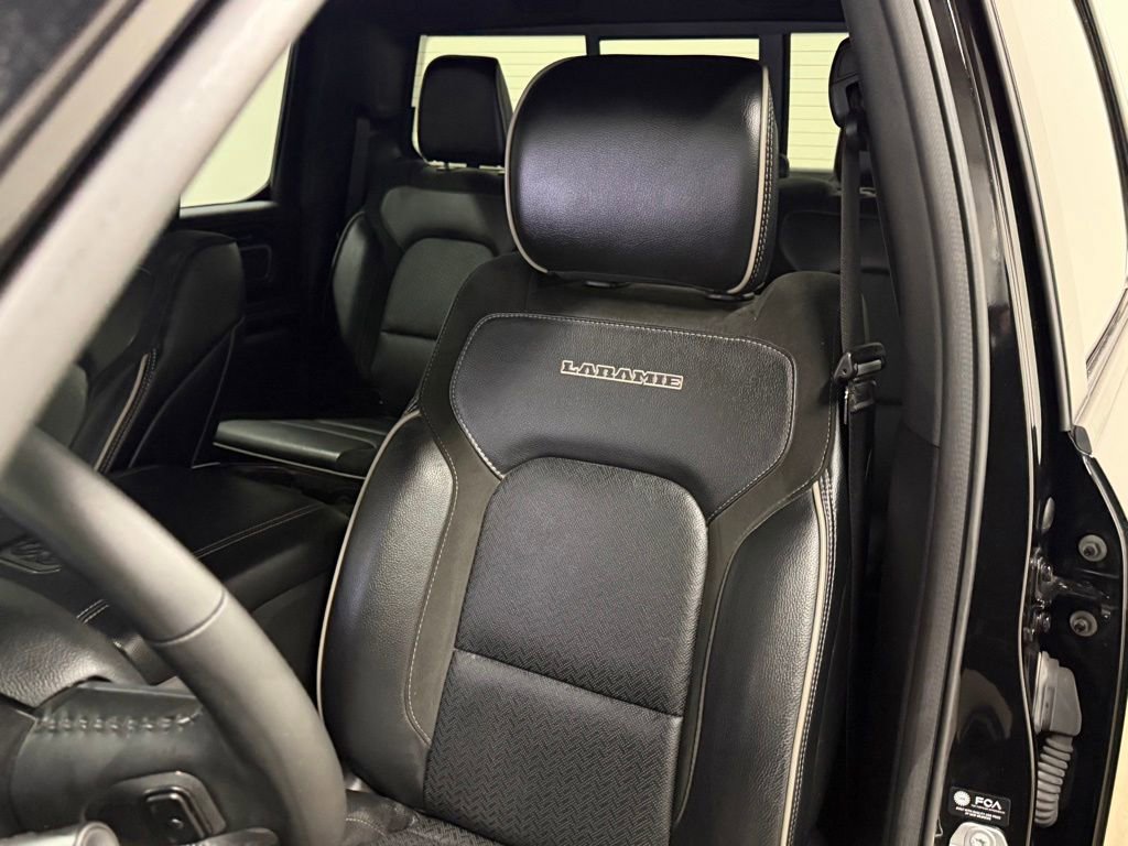 Used 2022 RAM 1500 Laramie w/ Sport Appearance Package AWD/4WD image 44