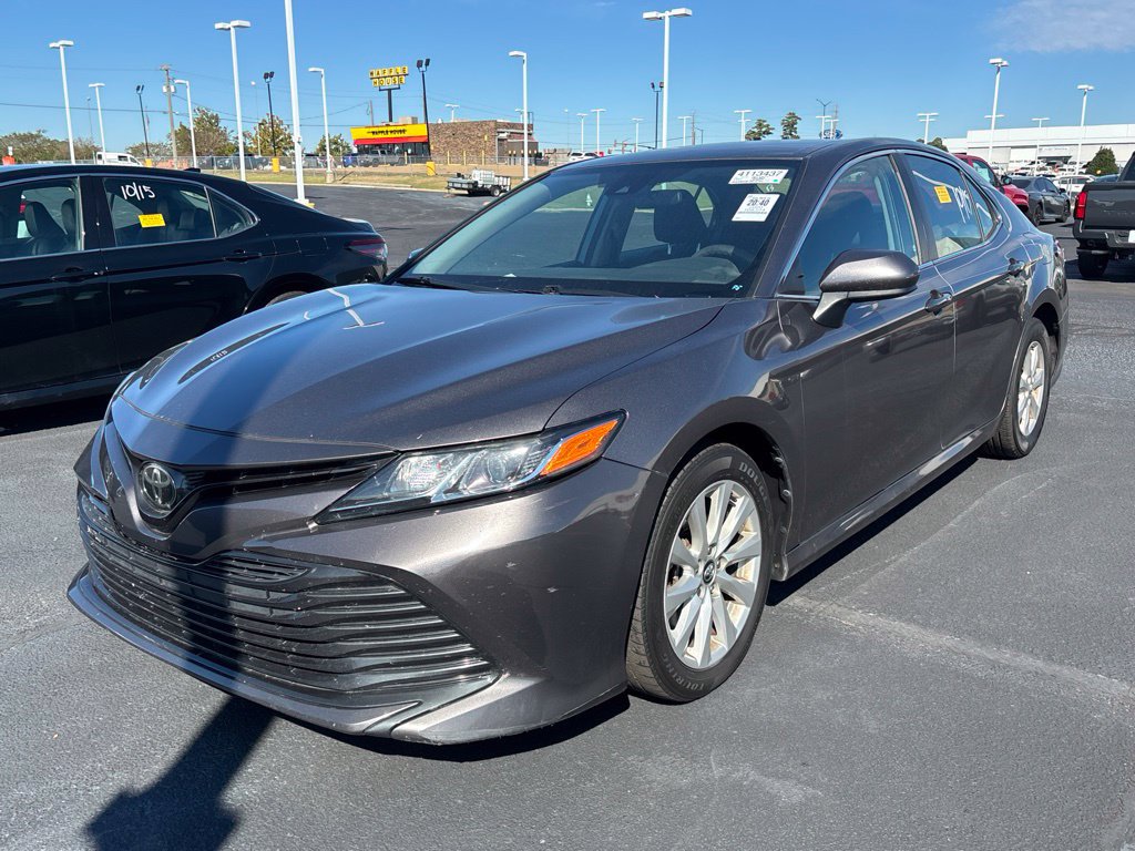 Used 2020 Toyota Camry LE FWD image 1