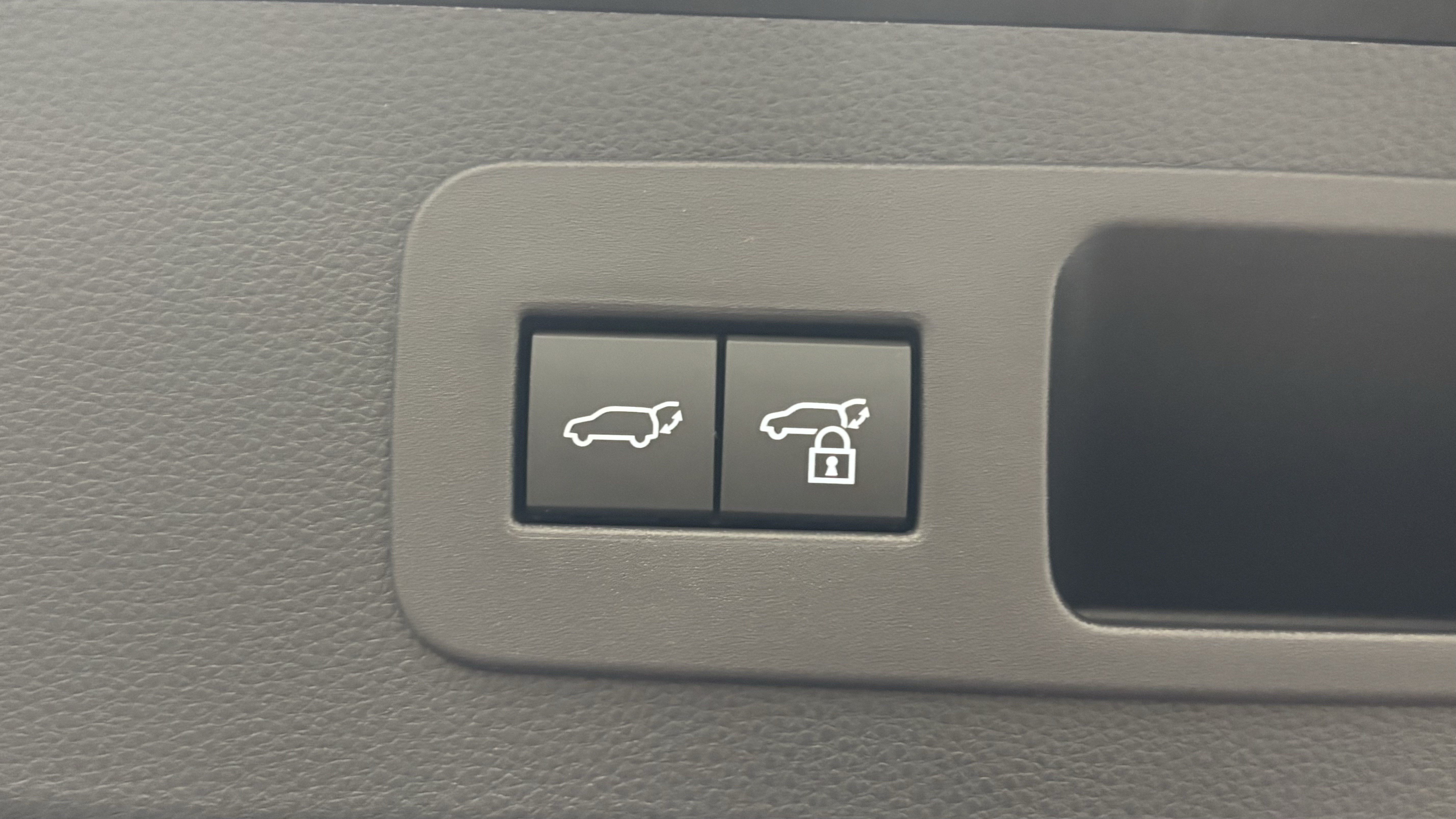 New 2026 Lexus LX 700h Overtrail AWD/4WD image 41