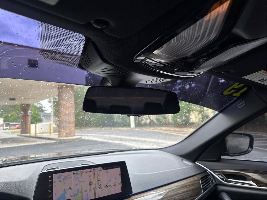 Used 2019 BMW 530e image 14